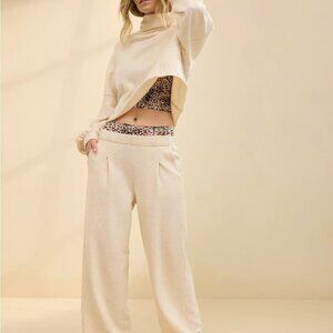 Aerie Cozy New Heights Fleece Set